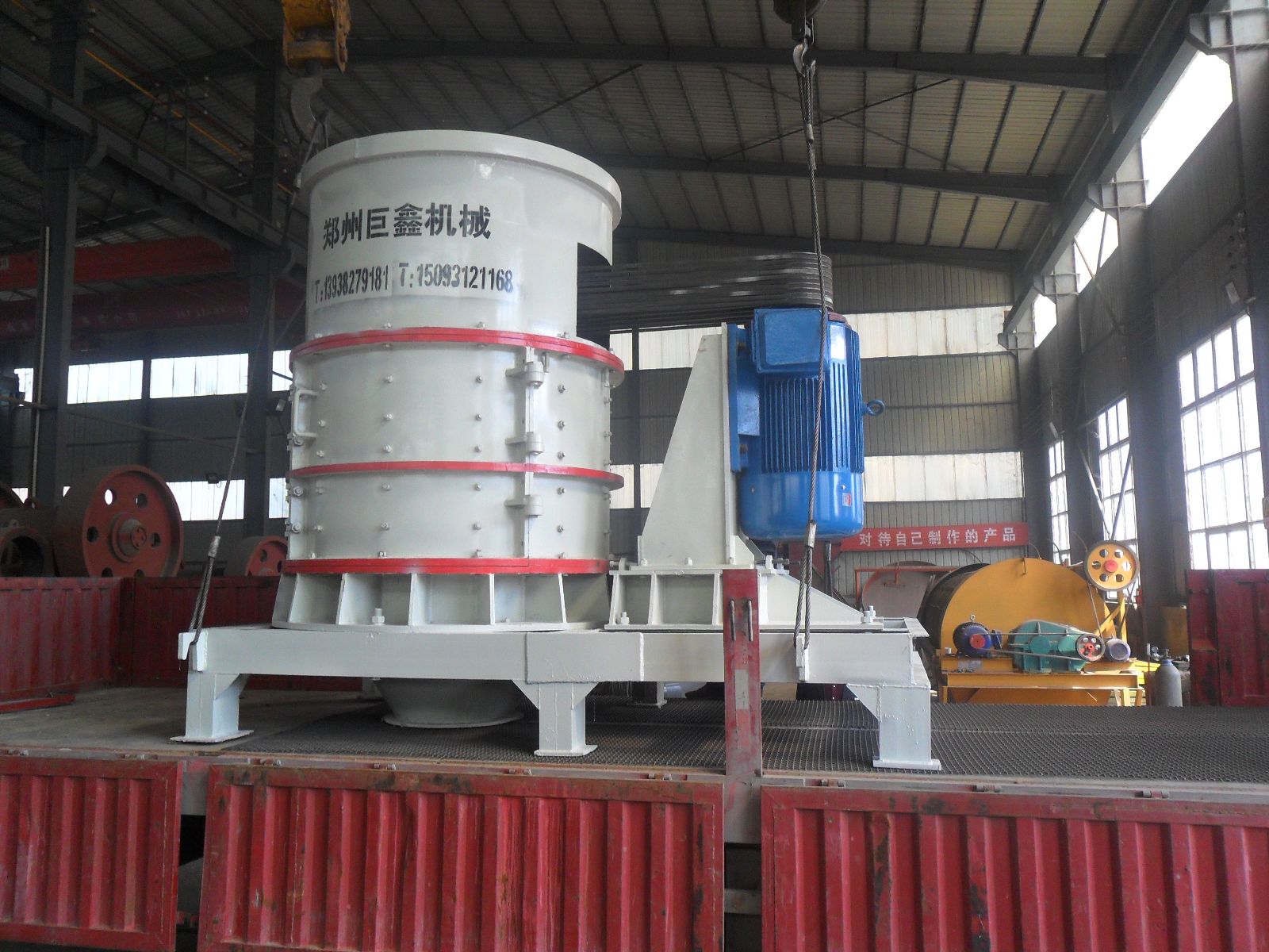 干粉砂漿制砂機發(fā)貨現(xiàn)場