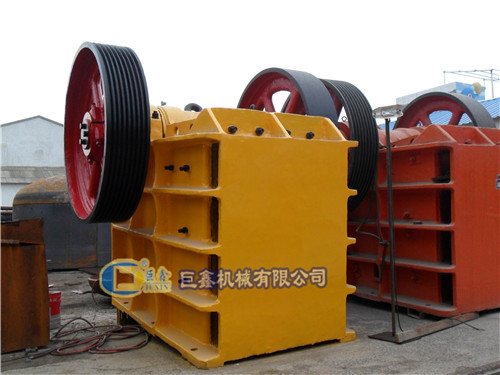 大型顎式破碎機(jī)