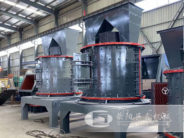 立式板錘制沙機(jī)