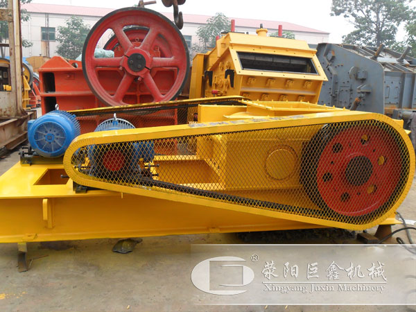 雙齒輥破碎機(jī)生產(chǎn)廠家 雙齒輥破碎機(jī)生產(chǎn)廠家