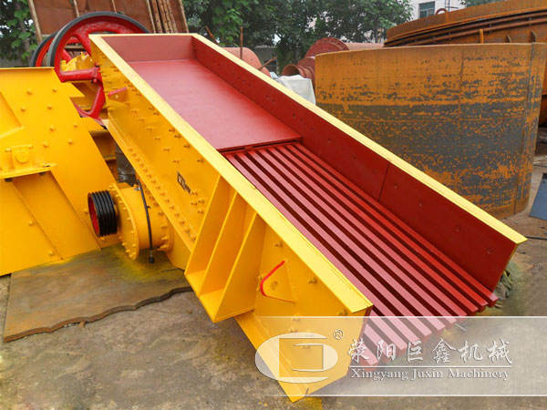 振動(dòng)篩 廠內(nèi)展示圖 振動(dòng)篩 廠內(nèi)展示圖