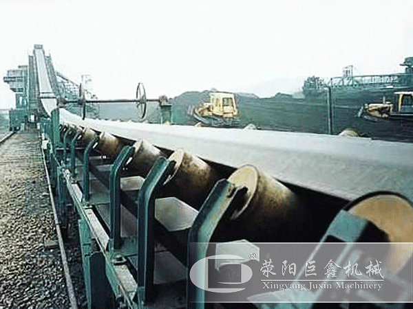 皮礦用帶式輸送機(jī)用戶現(xiàn)場