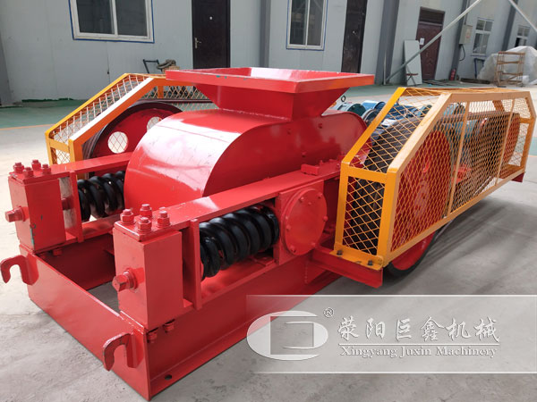 對輥制沙機(jī)