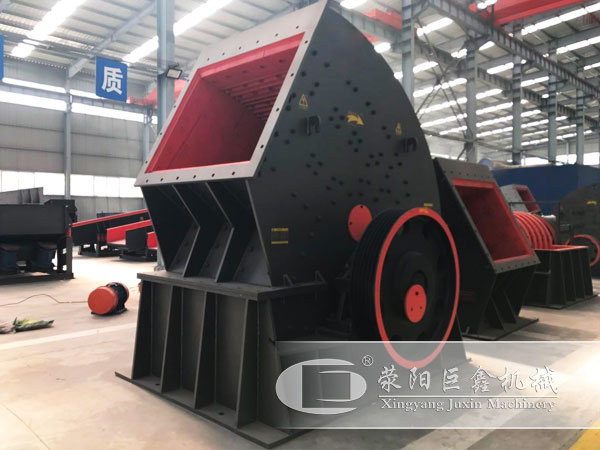 重錘式破碎機(jī)對石料破碎實(shí)現(xiàn)“一次成型”