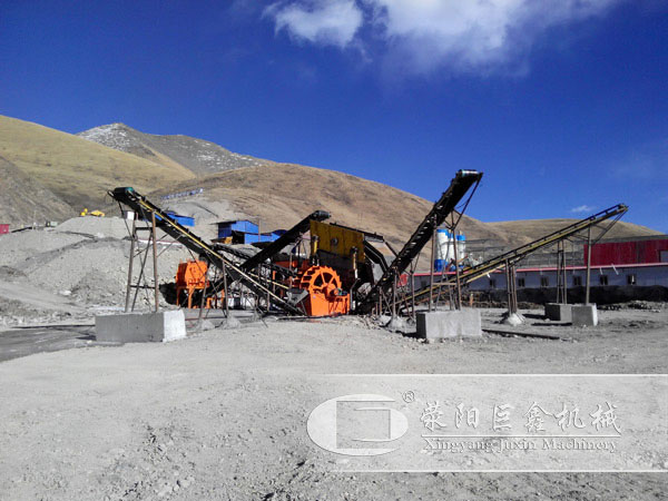 時產(chǎn)200噸河卵石制沙機生產(chǎn)線